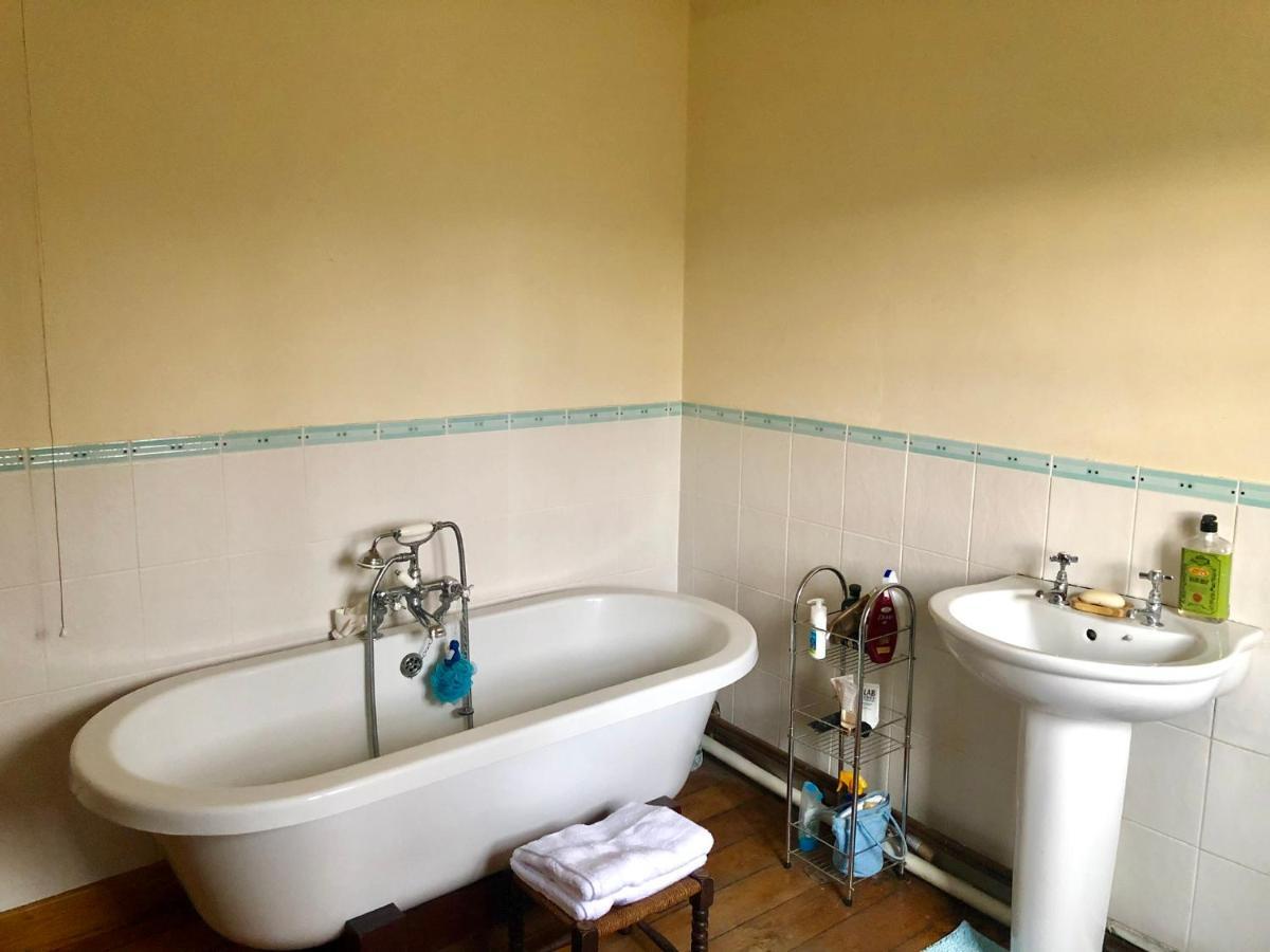 Cilffriw Farm Apartman Neath Kültér fotó